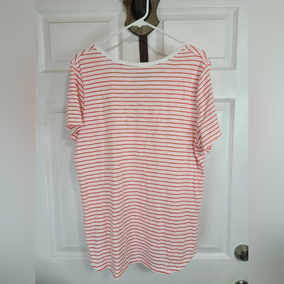 Old Navy Woman's Crewneck Short Sleeve T-Shirt,  Size: XL Color: Pink - Picture 8 of 14